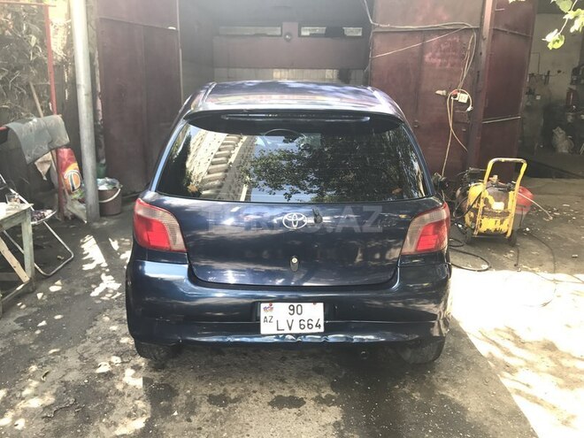 Toyota Yaris 2001, 220,000 km - 1.0 l - Bakı