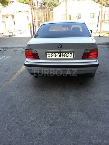 BMW 320 1998, 294,600 km - 0.2 л - Bakı