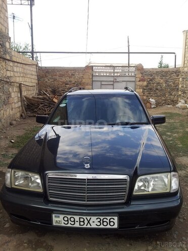 Mercedes C 180 1999, 290,000 km - 1.8 l - Gəncə