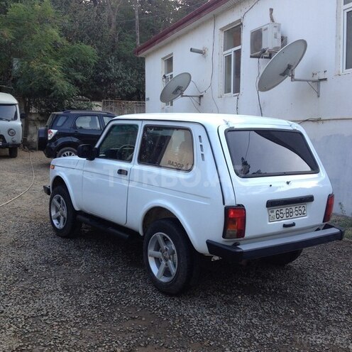 LADA (VAZ) Niva 2003, 165,000 km - 1.7 l - Yardımlı
