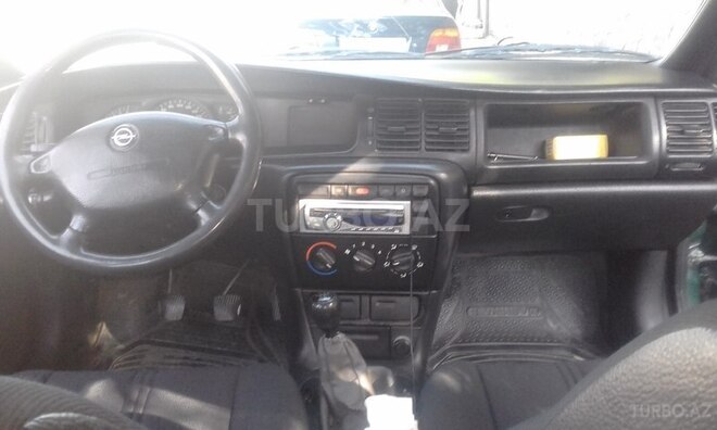 Opel Vectra 1997, 356,000 km - 1.8 l - Balakən