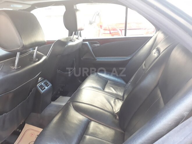 Mercedes E 230 1997, 278,000 km - 2.3 l - Bakı