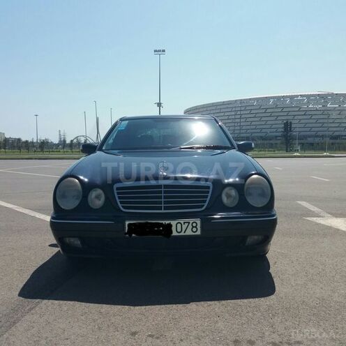 Mercedes E 240 2002, 143,997 km - 2.4 l - Bakı