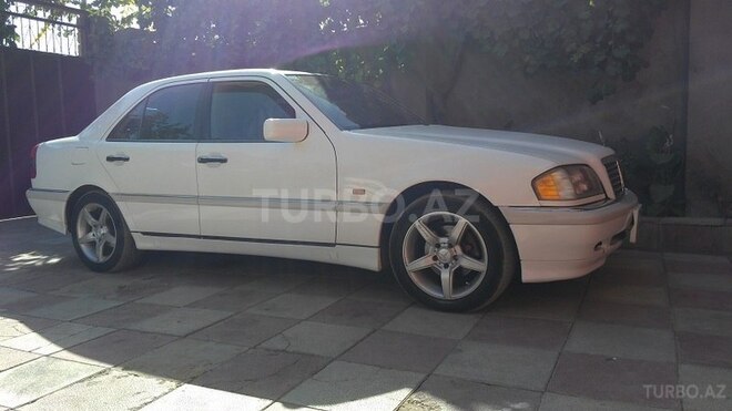 Mercedes C 230 1997, 243,000 km - 2.3 l - Bakı