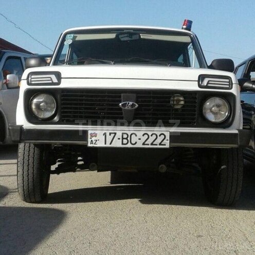 LADA (VAZ) Niva 2011, 110,000 km - 1.7 l - Şabran