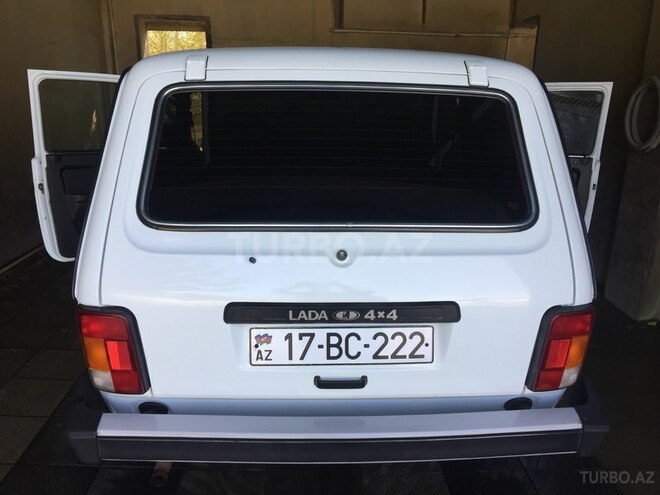 LADA (VAZ) Niva 2011, 110,000 km - 1.7 l - Şabran