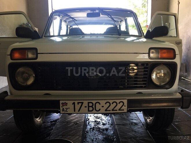 LADA (VAZ) Niva 2011, 110,000 km - 1.7 l - Şabran