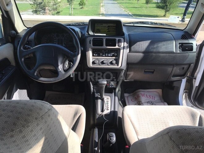Mitsubishi Pajero io 2001, 116,900 km - 2.0 л - Bakı