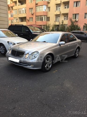 Mercedes E 220 2003, 191,000 km - 2.2 l - Bakı