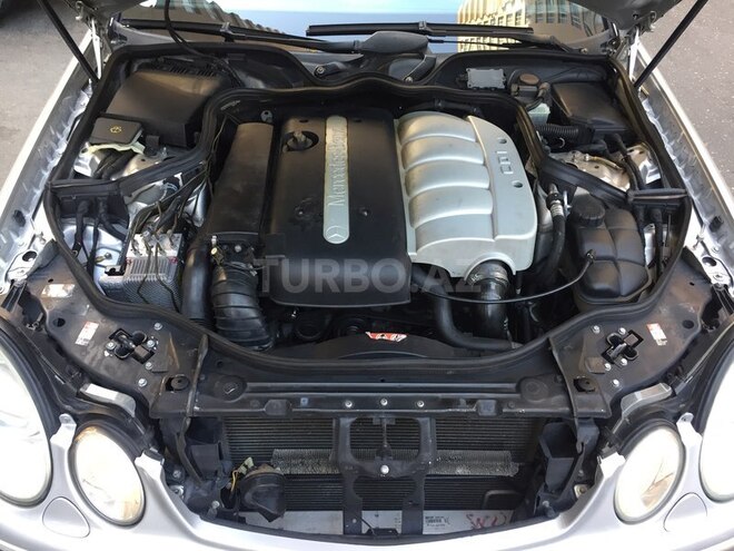 Mercedes E 220 2003, 191,000 km - 2.2 l - Bakı