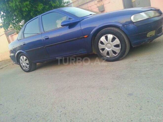 Opel Vectra 1997, 150,000 km - 2.0 l - Sumqayıt