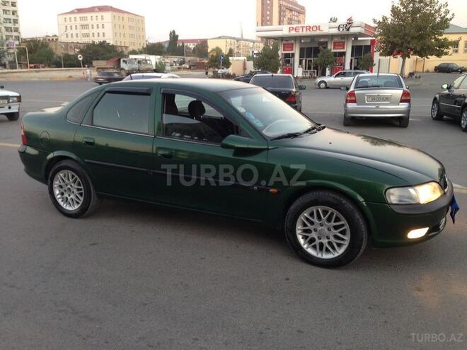 Opel Vectra 1998, 23,800 km - 2.0 l - Sumqayıt