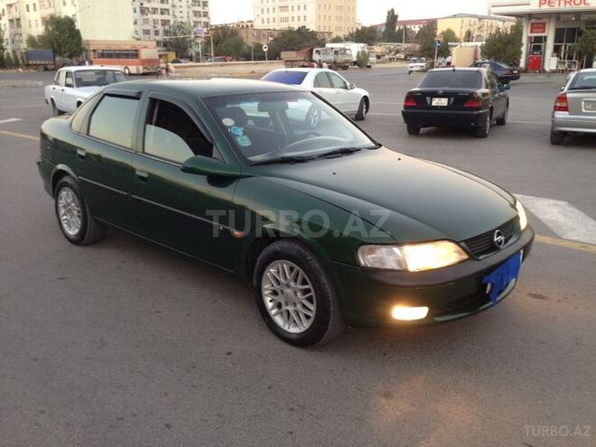 Opel Vectra 1998, 23,800 km - 2.0 l - Sumqayıt