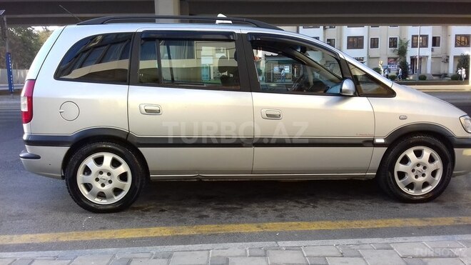 Opel Zafira 2004, 350,000 km - 2.2 л - Bakı