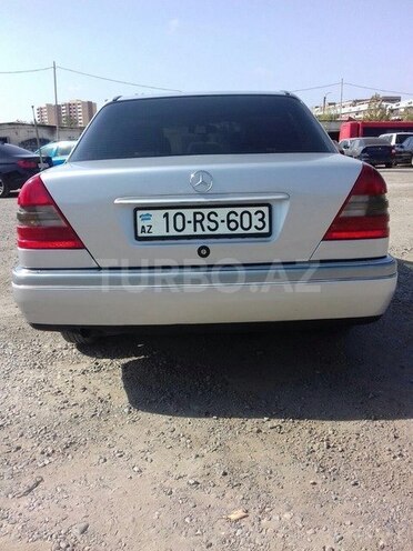 Mercedes C 180 1995, 256,000 km - 1.8 l - Göygöl