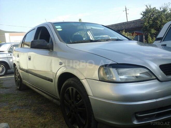 Opel Astra 2000, 329,545 km - 1.8 l - Şəki