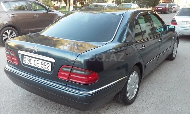 Mercedes E 230 1996, 230,000 km - 2.3 л - Bakı