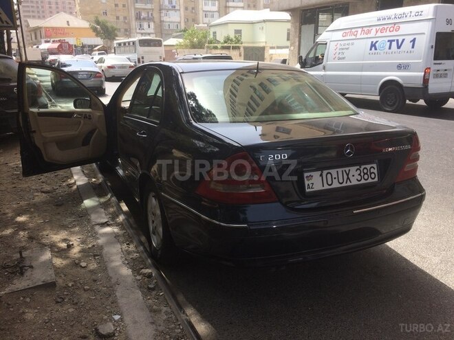 Mercedes C 200 2000, 245,000 km - 2.0 l - Bakı