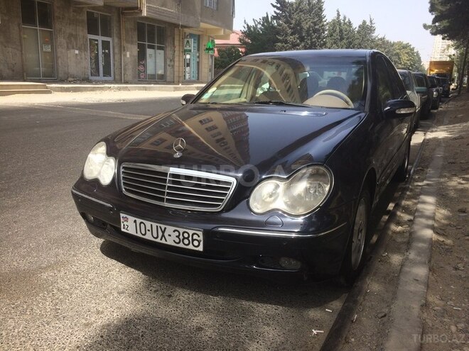 Mercedes C 200 2000, 245,000 km - 2.0 l - Bakı