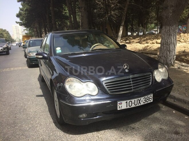 Mercedes C 200 2000, 245,000 km - 2.0 l - Bakı
