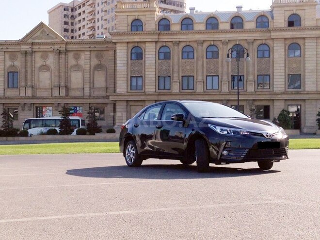 Toyota Corolla 2016, 9,500 km - 1.6 l - Bakı