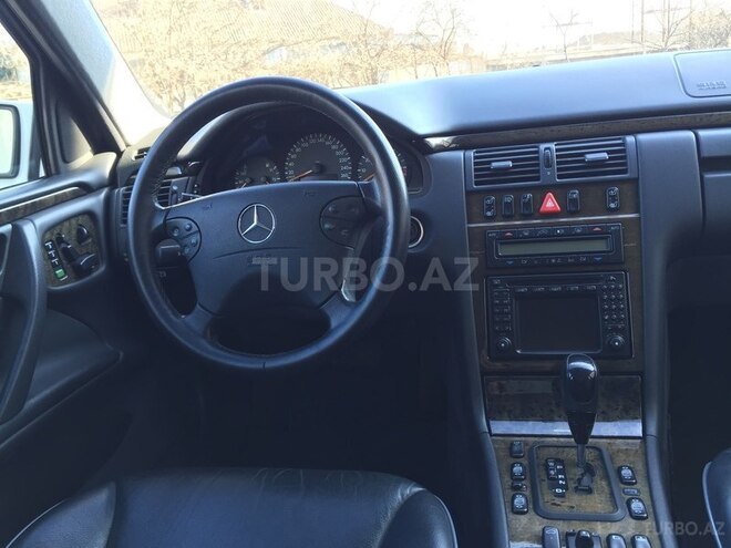 Mercedes E 350 2008, 142,000 km - 3.5 l - Şəmkir