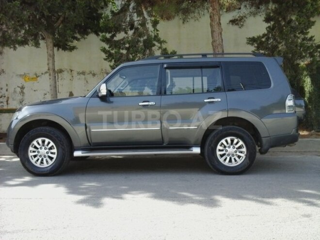 Mitsubishi Pajero 2013, 85,400 km - 3.0 l - Bakı