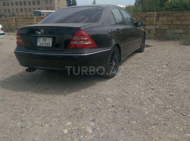 Mercedes C 240 2005, 326,000 km - 2.6 l - Sumqayıt