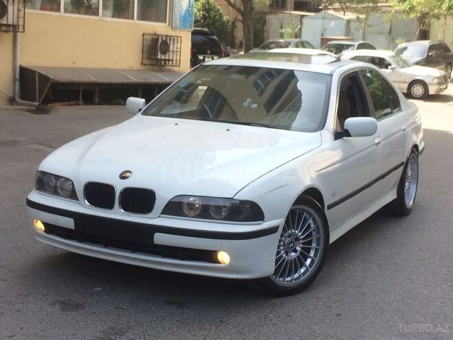 BMW 528 2001, 198,654 km - 2.8 l - Bakı