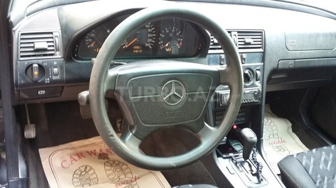 Mercedes C 200 1997, 185,000 km - 2.0 l - Bakı