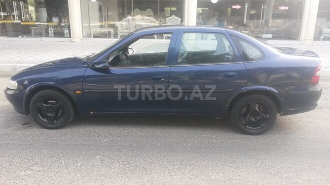 Opel Vectra 1996, 345,000 km - 1.6 л - Sumqayıt