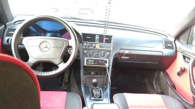 Mercedes C 180 1993, 380,000 km - 1.8 l - Bakı