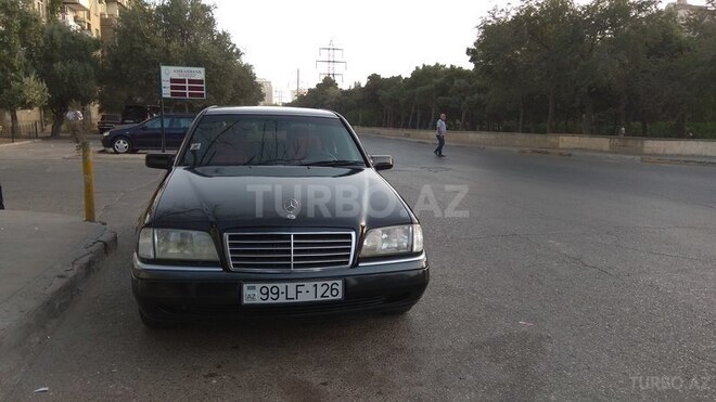 Mercedes C 180 1993, 380,000 km - 1.8 l - Bakı