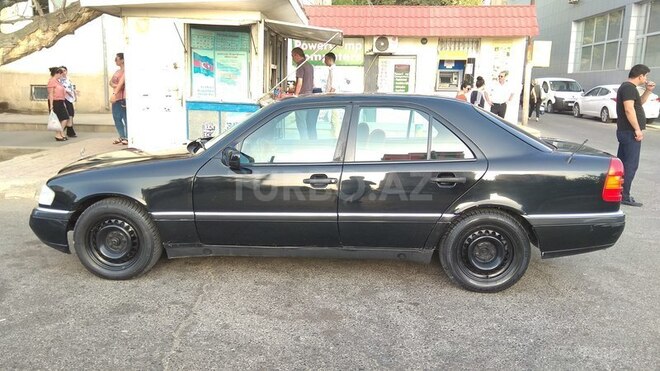 Mercedes C 180 1993, 380,000 km - 1.8 l - Bakı