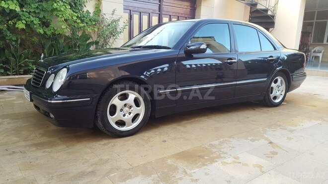 Mercedes E 270 2000, 241,000 km - 2.7 l - Bakı