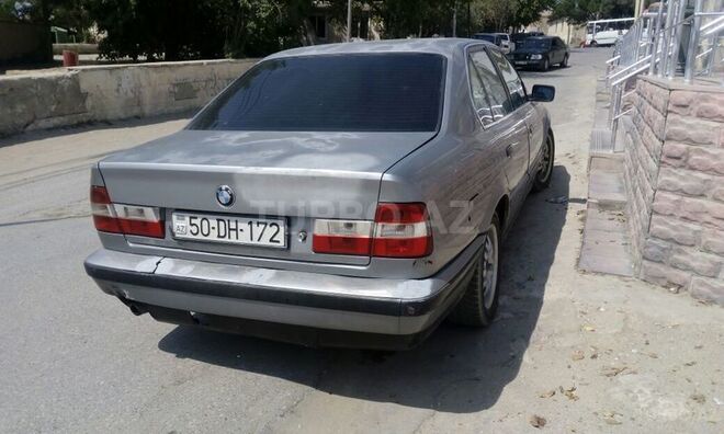 BMW 535 1988, 555,550 km - 3.5 l - Bakı