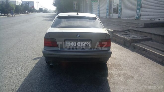 BMW 318 1991, 198,668 km - 1.6 l - Bakı
