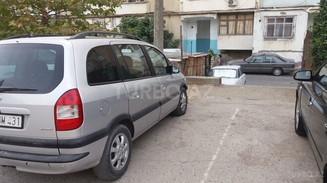 Opel Zafira 2003, 360,000 km - 2.0 л - Bakı