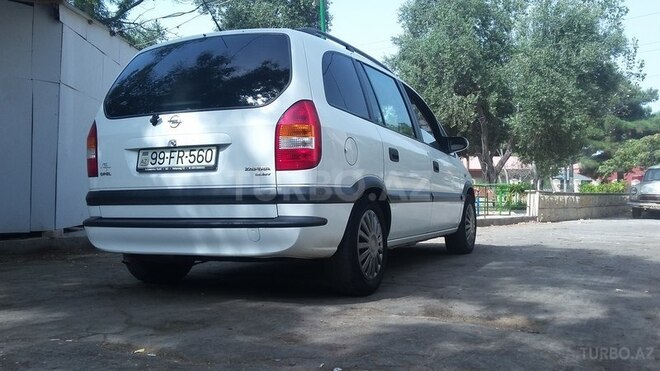 Opel Zafira 2000, 115,000 km - 0.3 l - Bakı