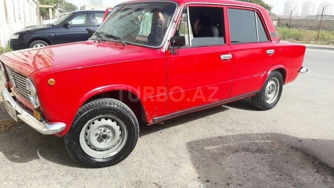 LADA (VAZ) 21011 1983, 225,000 km - 1.3 l - Bakı
