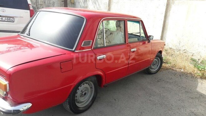 LADA (VAZ) 21011 1983, 225,000 km - 1.3 l - Bakı