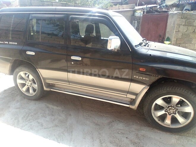 Mitsubishi Pajero 1998, 325,000 km - 3.0 l - Bakı