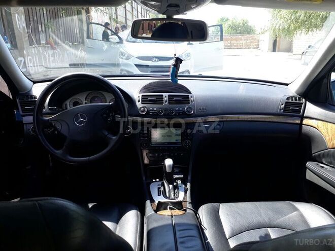 Mercedes E 270 2004, 209,264 km - 2.7 л - Bakı
