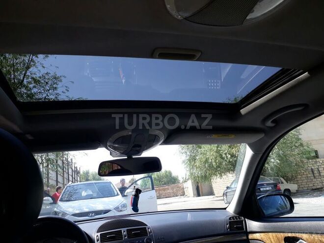 Mercedes E 270 2004, 209,264 km - 2.7 л - Bakı