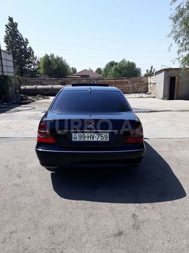 Mercedes E 270 2004, 209,264 km - 2.7 л - Bakı