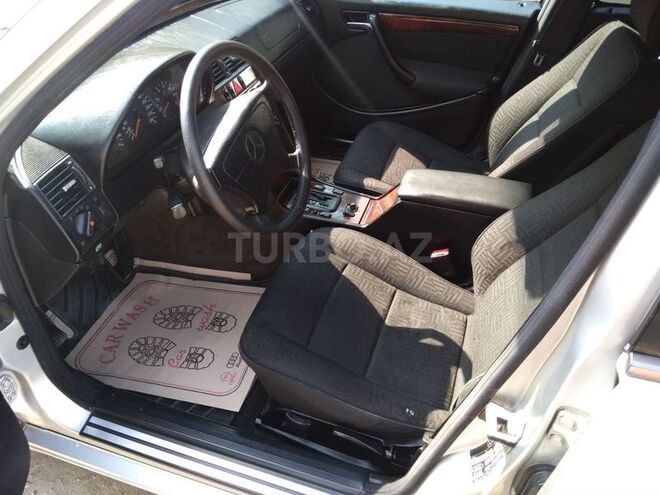 Mercedes C 240 1998, 228,000 km - 2.4 l - Bakı