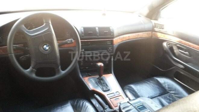 BMW 523 1998, 210,000 km - 2.5 l - Sumqayıt