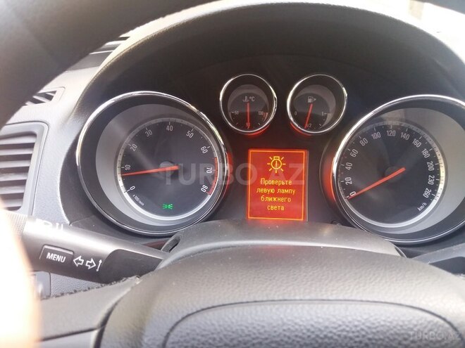 Opel Insignia 2010, 216,000 km - 2.8 l - Bakı