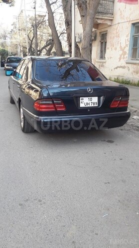 Mercedes E 320 1998, 287,000 km - 3.2 l - Bakı