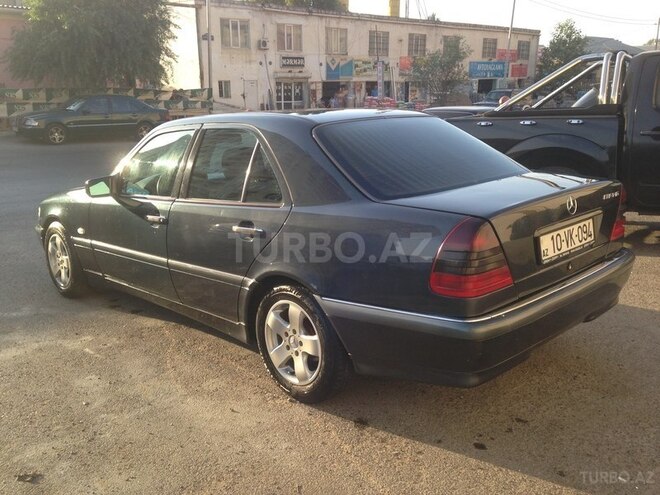 Mercedes C 200 1997, 313,000 km - 2.0 l - Bakı